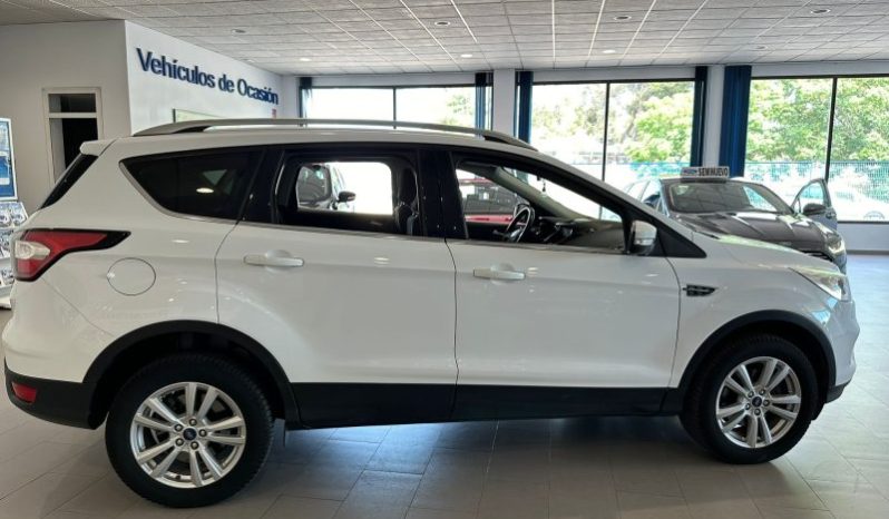 FORD KUGA 1.5 ECOBOOST 120 CV TREND lleno